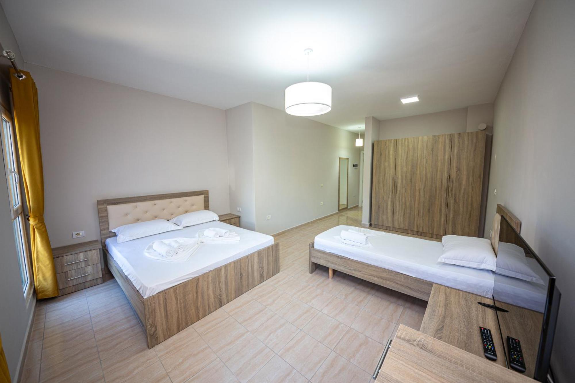 Ponari S Hotel Kryemëdhej Zimmer foto