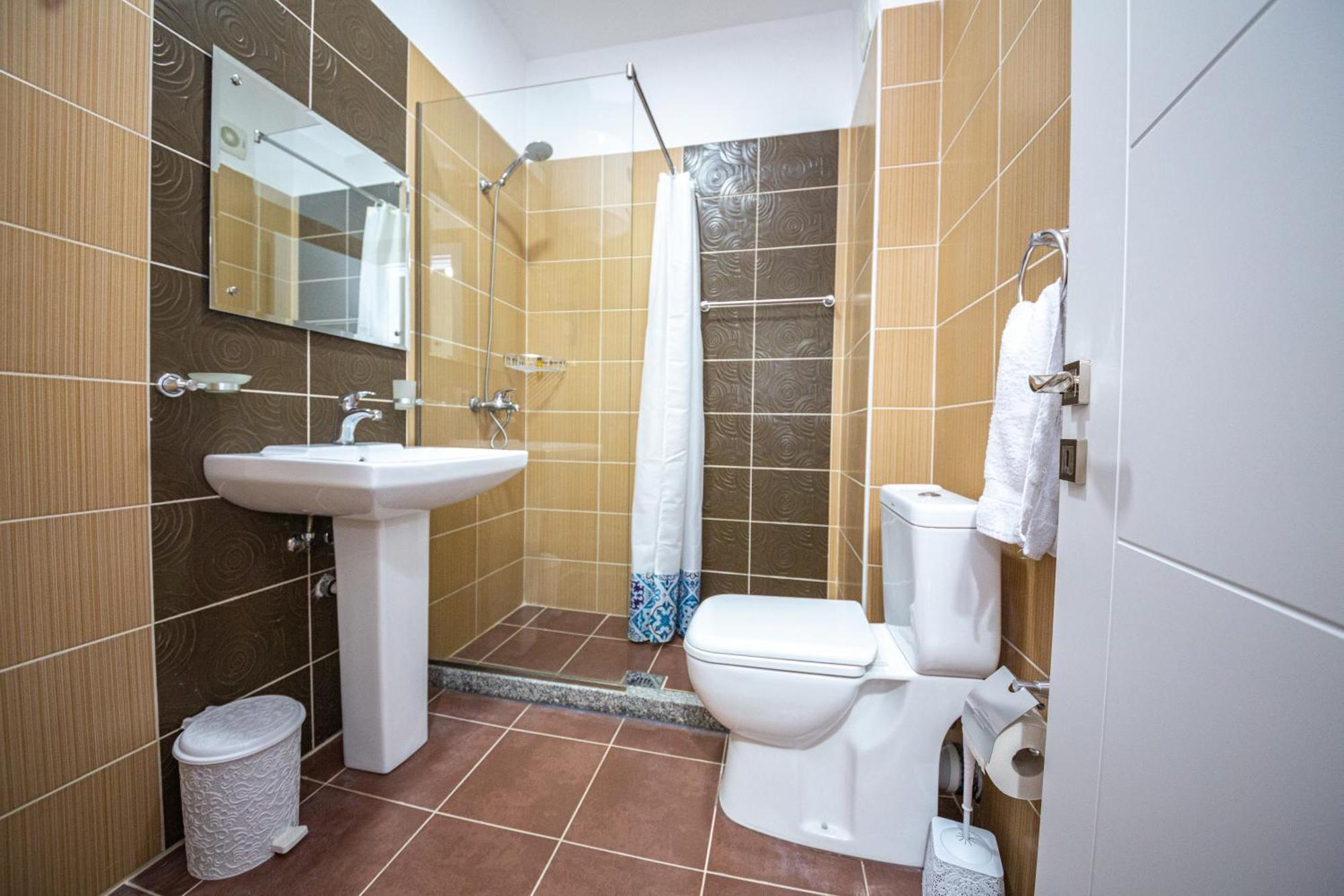 Ponari S Hotel Kryemëdhej Zimmer foto